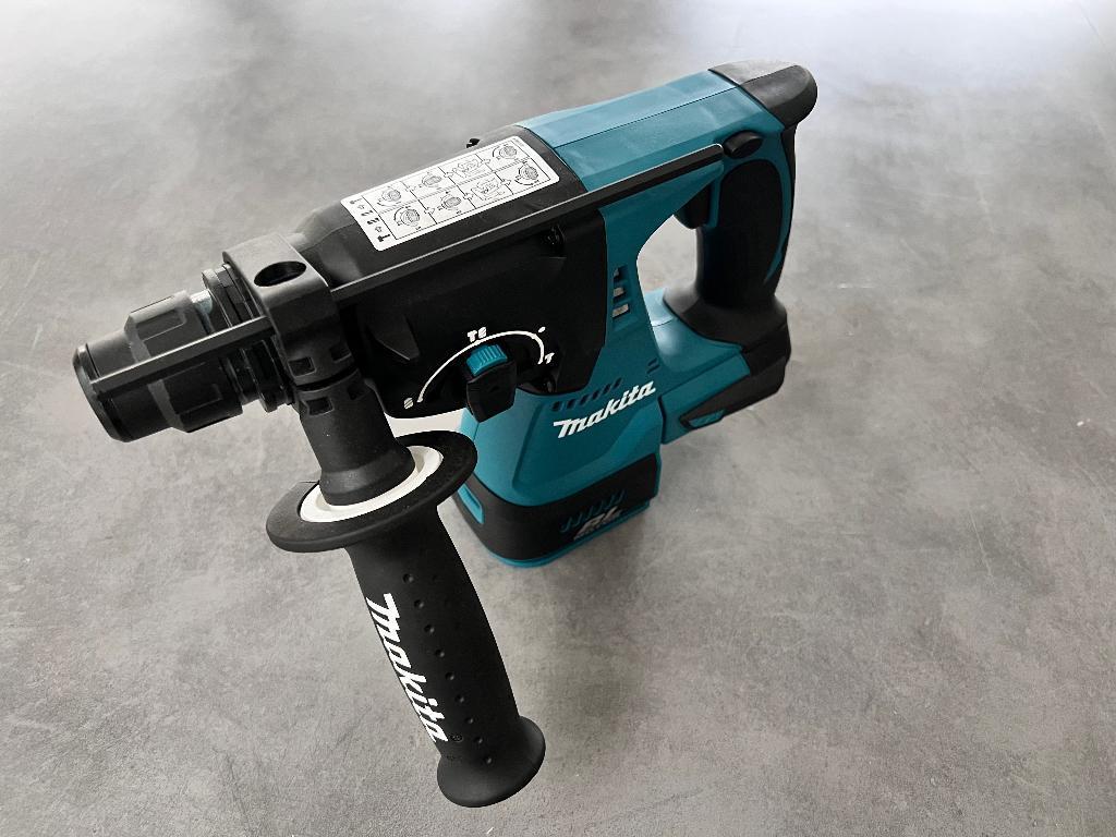 MAKITA DHR242Z 18V ACCU KLOPBOOR SDS+ COMBIHAMER BOORMACHINE, Doe-het-zelf en Verbouw, 600 watt of meer, Boor- en/of Breekhamer