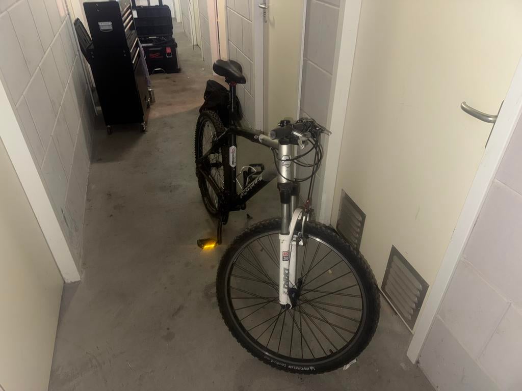 Mouten bike, Ophalen of Verzenden, Zo goed als nieuw, Overige merken