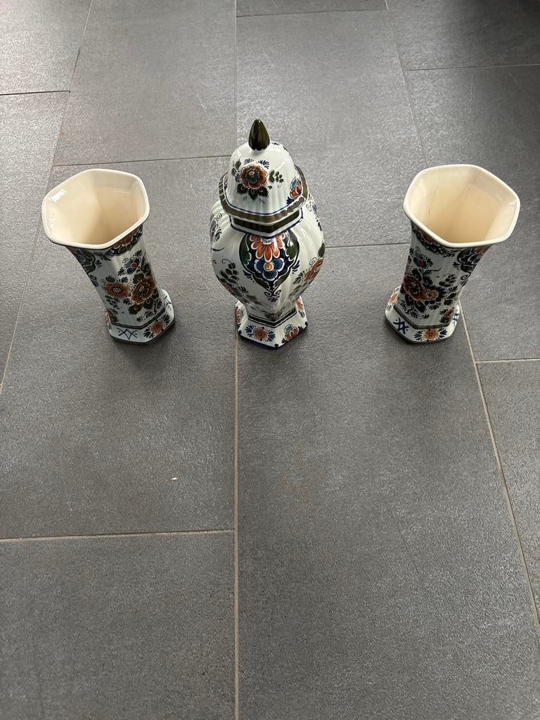 Delfts Blauw Vazen en Pot - Handgeschilderd, Antiek en Kunst, Ophalen