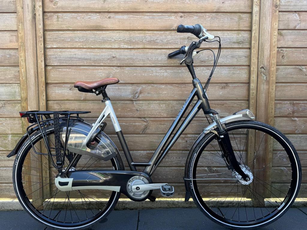 Nette dames Gazelle Eclipse 57cm, Fietsen en Brommers, Fietsen | Dames | Damesfietsen, Ophalen, Versnellingen, 56 cm of meer, Zo goed als nieuw