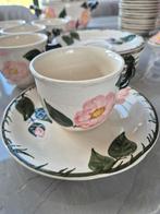 5 koffiekopjes met schotel Villeroy & Boch 'Wild Rose', Gebruikt, Keramiek, Ophalen of Verzenden, Overige stijlen