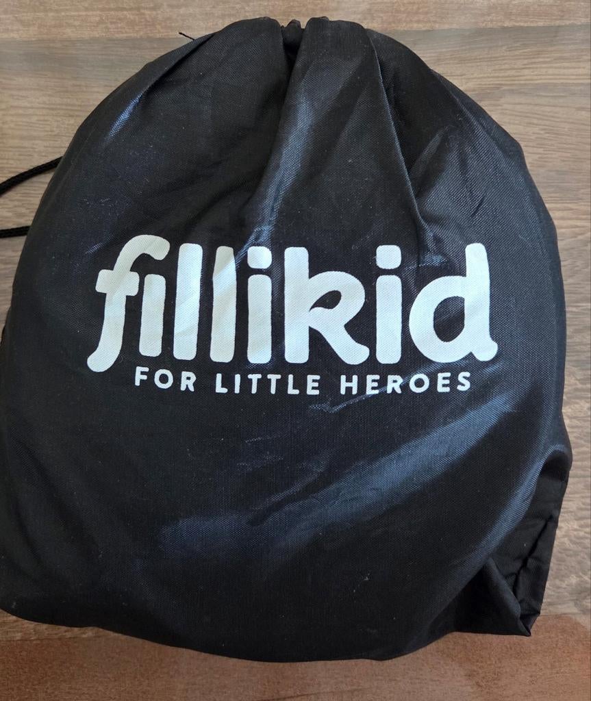 Fillikid Zelfklevend Zonnescherm Auto - 2 stuks, Ophalen, Zo goed als nieuw