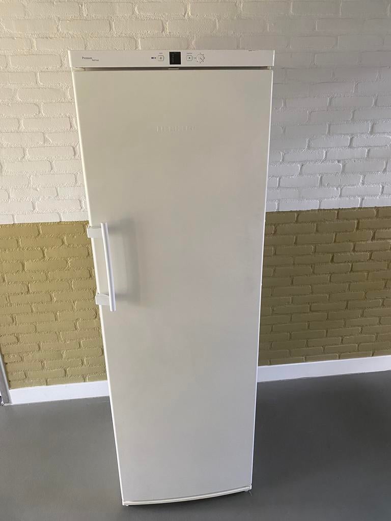 Mooie liebherr no frost vriezer met 8 laden, Ophalen, Zo goed als nieuw, 60 tot 90 cm, 160 cm of meer