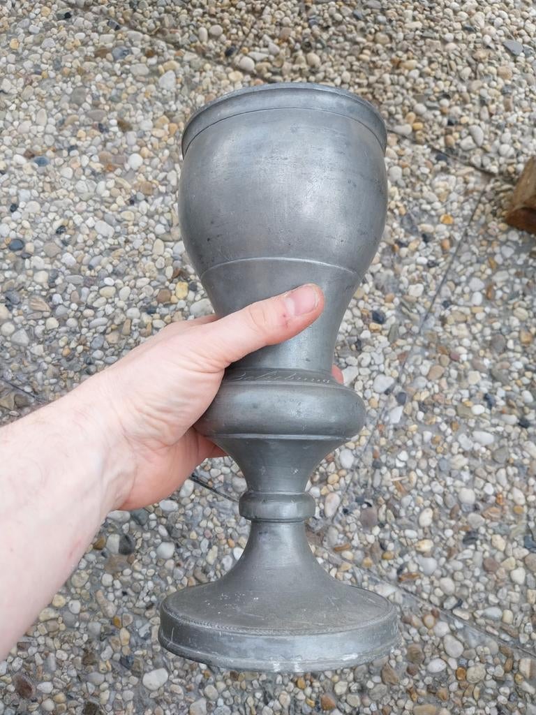 Antieke Tinnen Kelk met Duitse Inscriptie - 1847, Antiek en Kunst, Antiek | Tin, Ophalen of Verzenden