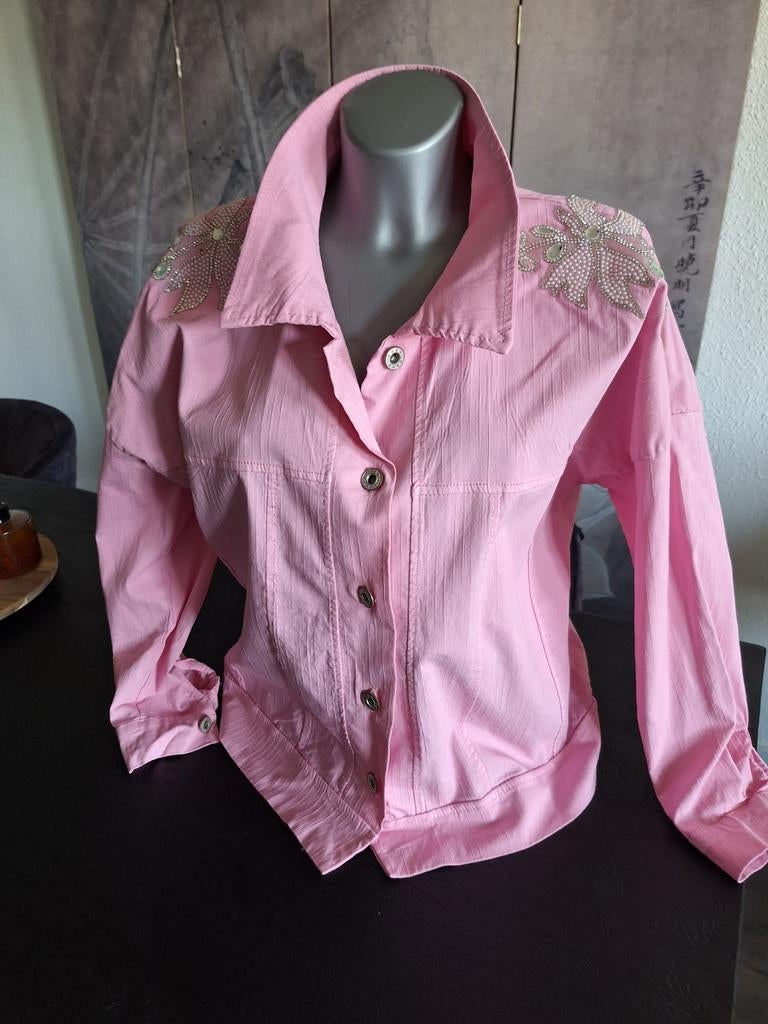 Kort jasje met mooie applicaties 1 maat 38 - 44, Kleding | Dames, Made in Italy, Maat 42/44 (L), Nieuw, Ophalen of Verzenden