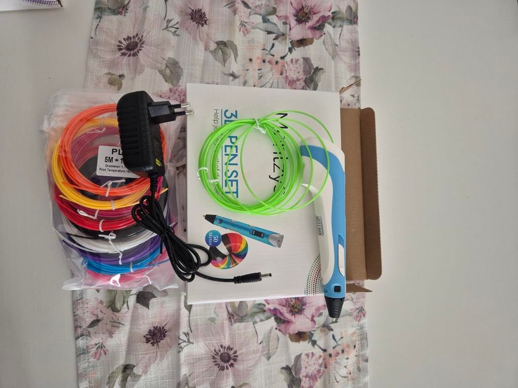 3D Pen Set met filament gebruikt, Computers en Software, 3D Printers, Ophalen of Verzenden, Gebruikt