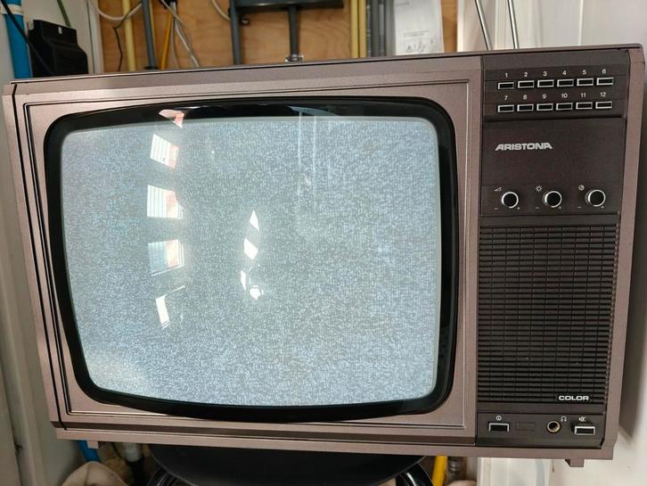 Vintage Aristona kleurentelevisie, Audio, Tv en Foto, Vintage Televisies, Gebruikt, Ophalen