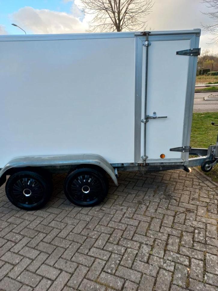 gesloten aanhanger met zijdeur en achterklep, Auto diversen, Aanhangers en Bagagewagens, Gebruikt, Ophalen of Verzenden