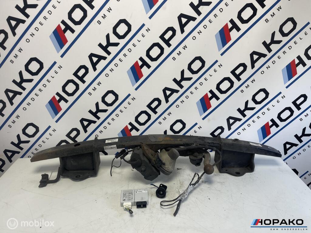 Trekhaak wegdraaibaar elektrisch BMW 3 serie E90 E91 E92, Auto-onderdelen, Gebruikt, Einsteinlaan 5 rijswijk, Bmw, Ophalen of Verzenden