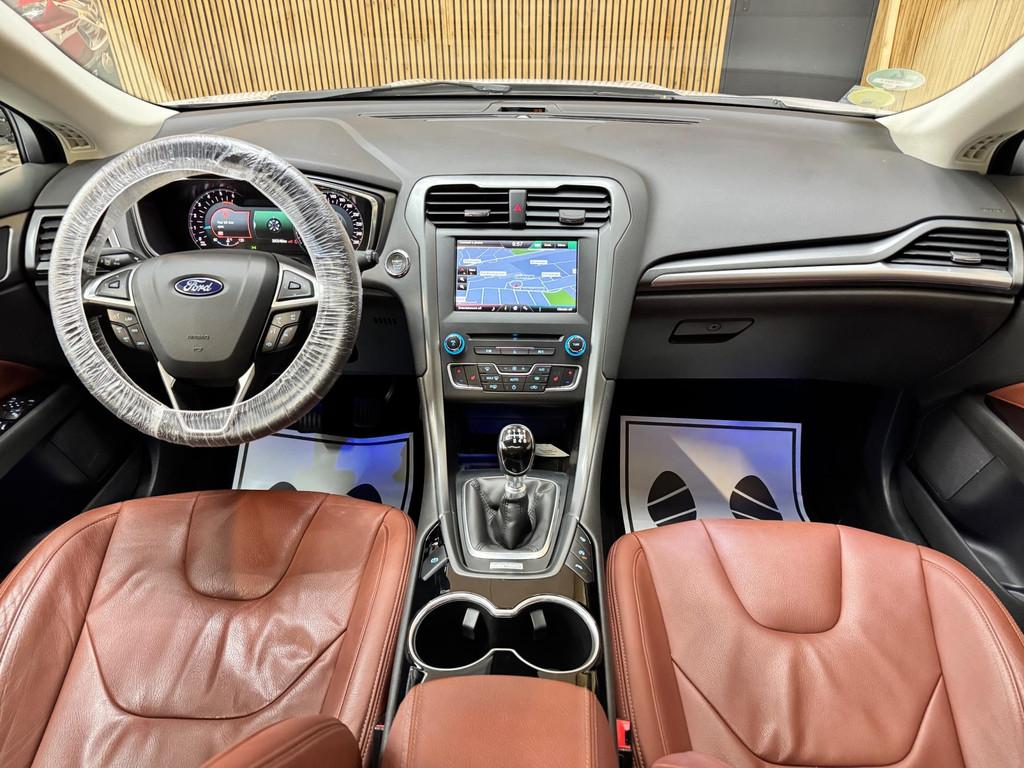 Ford Mondeo 1.5 TDCi Titanium|PANO|STUURVERW|LEDER|XENON|LED, Auto's, Ford, 28 km/l, Gebruikt, Euro 6, 4 cilinders