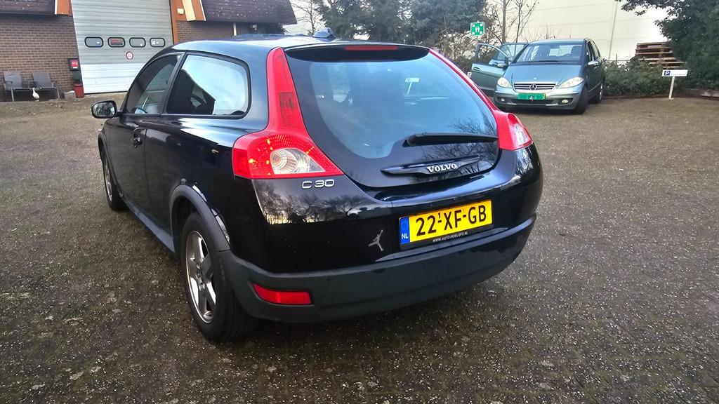Volvo C30 1.6 CLIMA APK 23-01-2027 NETTE AUTO!, Auto's, Volvo, Voorwielaandrijving, 1596 cc, 101 pk, Gebruikt