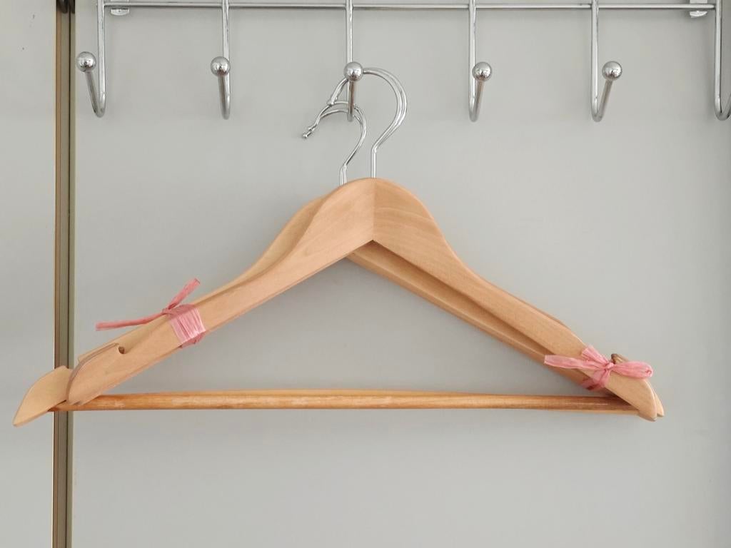 cloth hanger kledinghangers, Ophalen, Gebruikt, Hout, Volwassenen