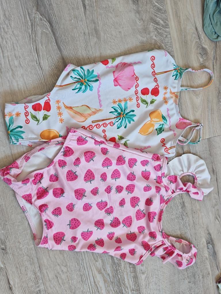 2x badpak meisje, Kinderen en Baby's, Kinderkleding | Kinder-zwemkleding, Maat 98, Meisje, Shein, Badpak