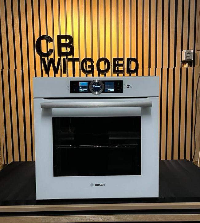 Bosch serie 8 inbouw bakoven met zelfreiniging/WIFI, Ophalen, Hete lucht, 60 cm of meer, Zo goed als nieuw