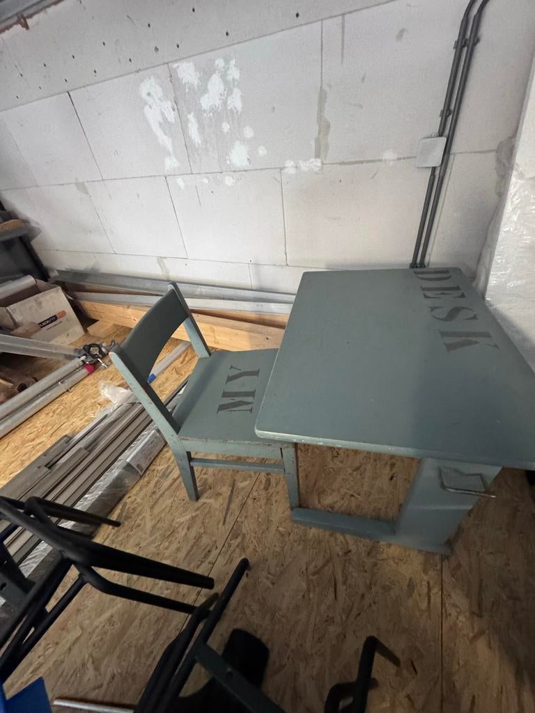 kinderbureau met stoel - 'MY DESK' set, Huis en Inrichting, Bureaus, Ophalen, Gebruikt, Hout, Kinderbureau