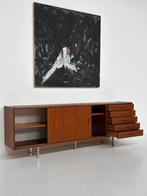 Vintage dressoir/tv meubel, Gebruikt, 150 tot 200 cm, 25 tot 50 cm, Dorpstraat 63 Maasbree