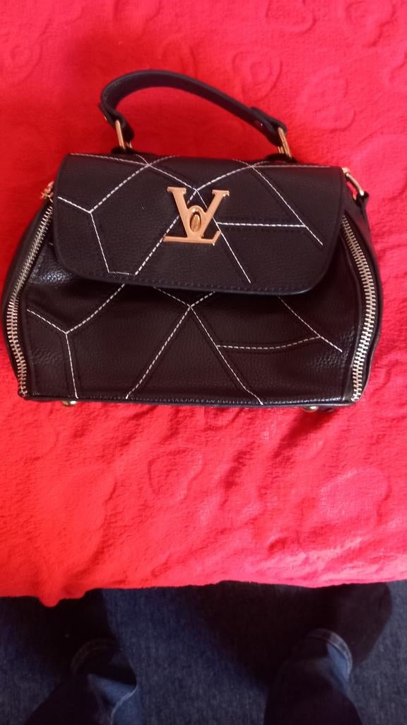 Dames handtas zwart, Sieraden, Tassen en Uiterlijk, Tassen | Damestassen, Ophalen of Verzenden