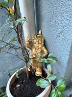 Gouden tuinkabouter met opgestoken vinger, Ophalen of Verzenden, Gebruikt, Kunststof, Tuinkabouter