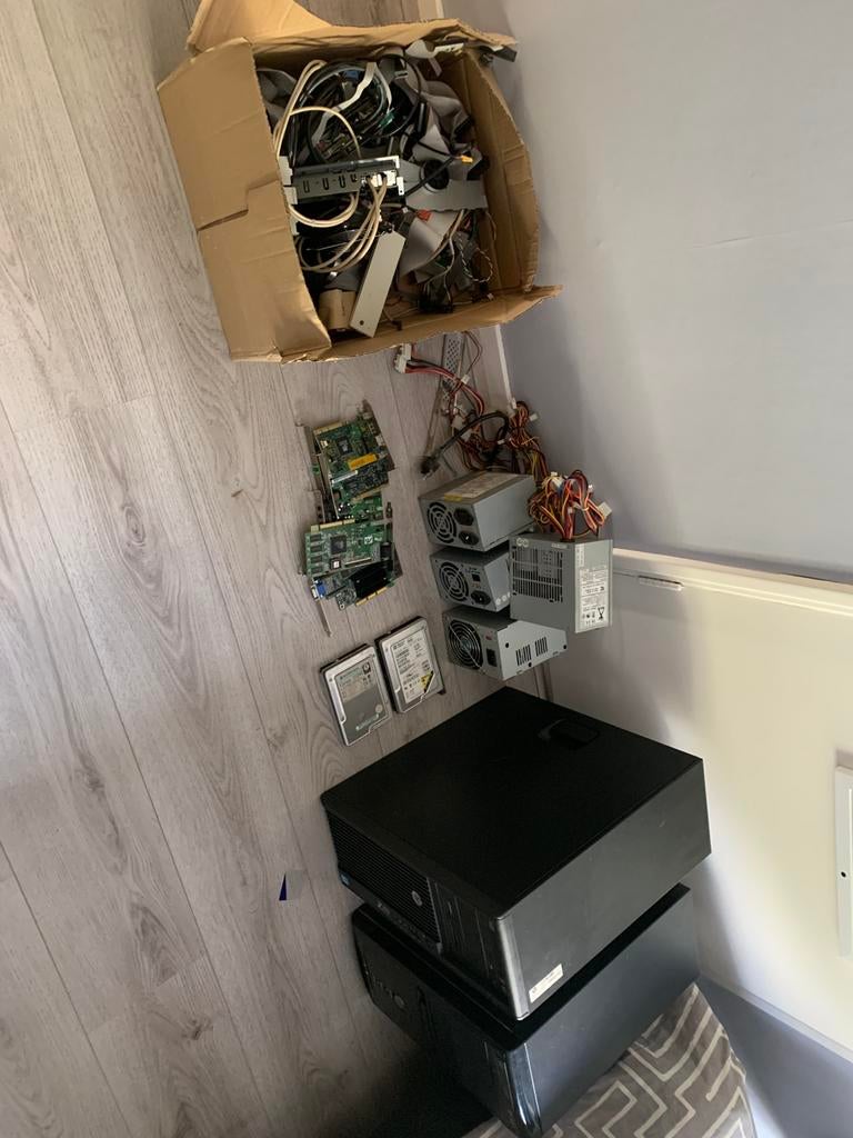 Onderdelen en desktop computers, Computers en Software, Ophalen, Gebruikt, Met videokaart, HDD
