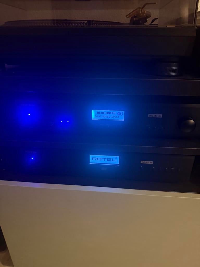 Rotel A11 Tribute versterker + CD-speler zwart, Ophalen, Zo goed als nieuw, 120 watt of meer, Overige merken