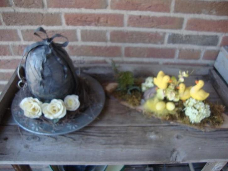 2 paasstukjes, Diversen, Pasen, Gebruikt, Ophalen