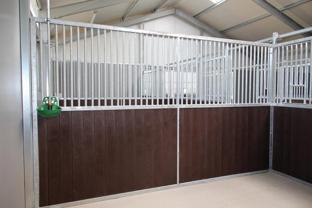 51. Tussenwand spijlen | Stalwanden | Tussenwand paardenbox, Dieren en Toebehoren, Stalling en Weidegang, Stalling, 1 paard of pony