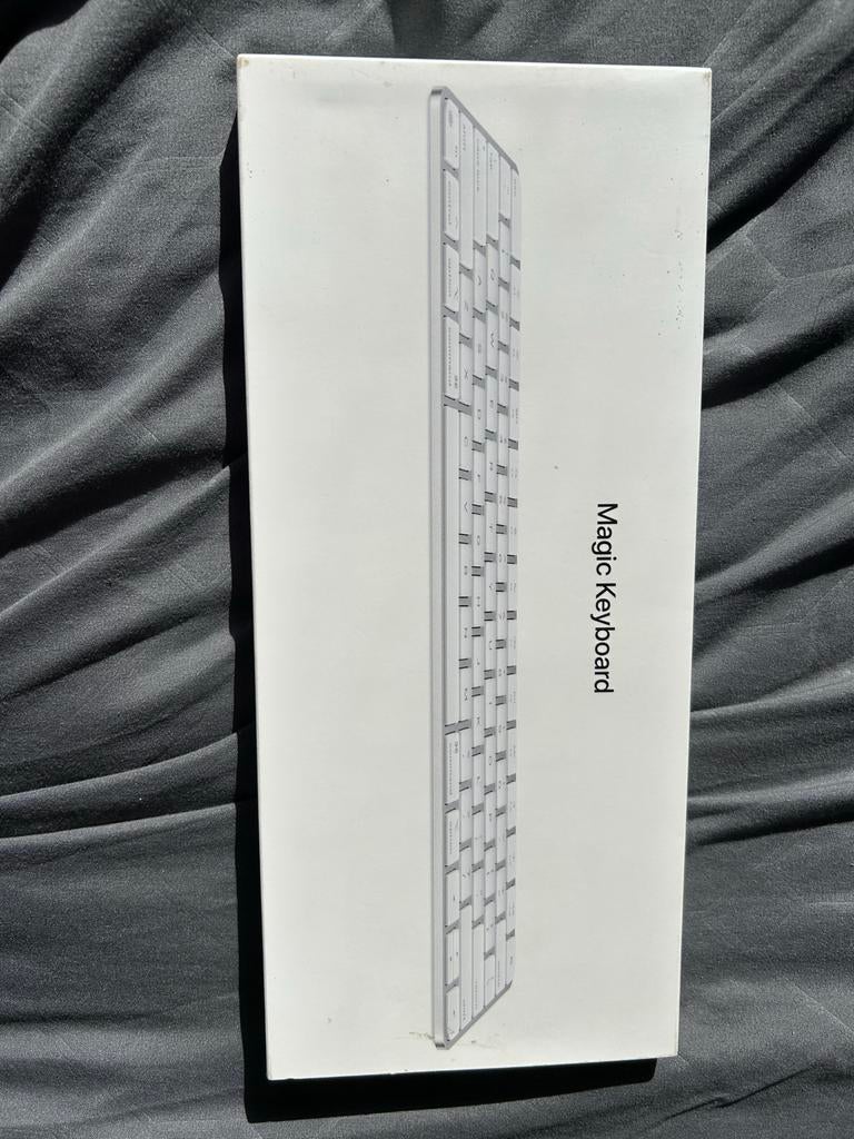 Apple Magic Keyboard A2450 - German layout, Computers en Software, Toetsenborden, Ophalen of Verzenden, Overige indelingen, Nieuw