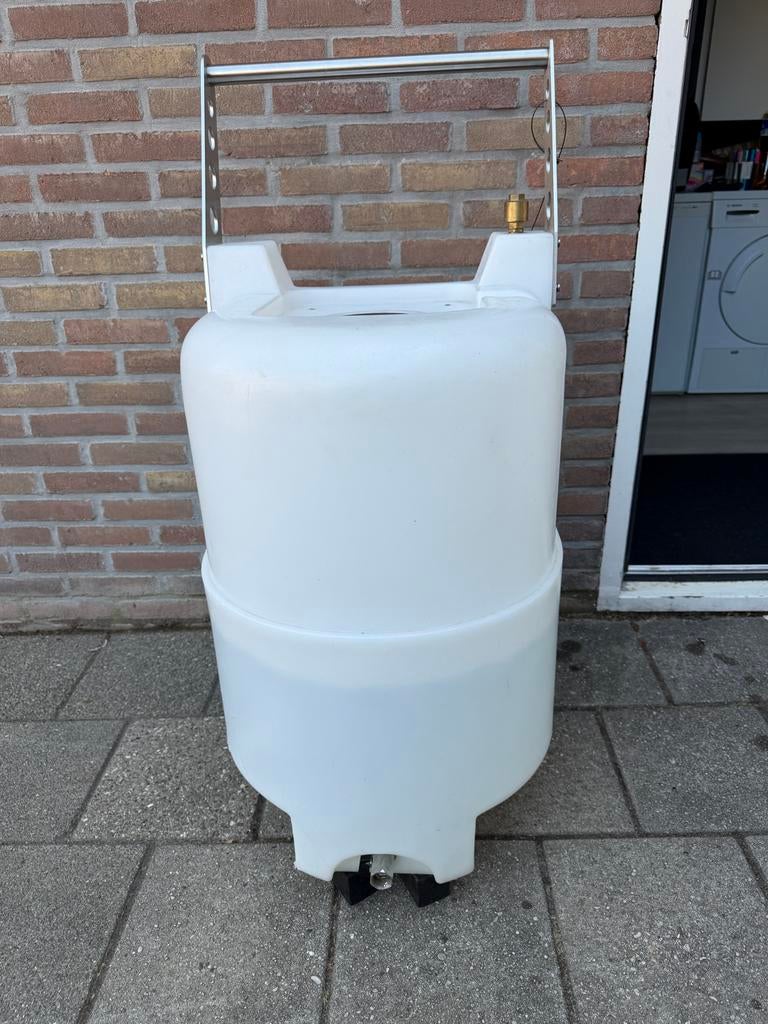 Trolley 100 liter osmose tuckerpole systeem, Doe-het-zelf en Verbouw, Reinigingsmachines, Ophalen, Gebruikt, Overige typen