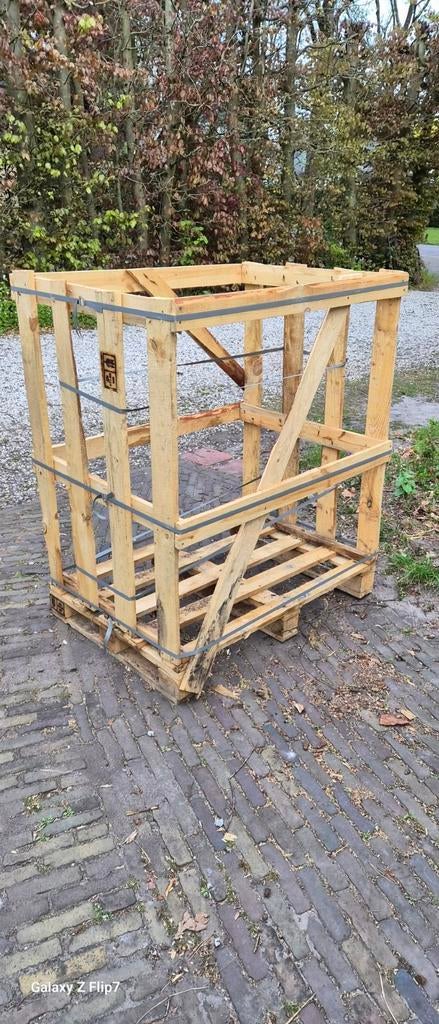 Gratis af te halen: Pallet voor houtopslag, Ophalen of Verzenden