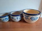 3 bloempotten beige blauwe met fruit motief, nestbaar, Rond, Zo goed als nieuw, Minder dan 40 cm, Ophalen