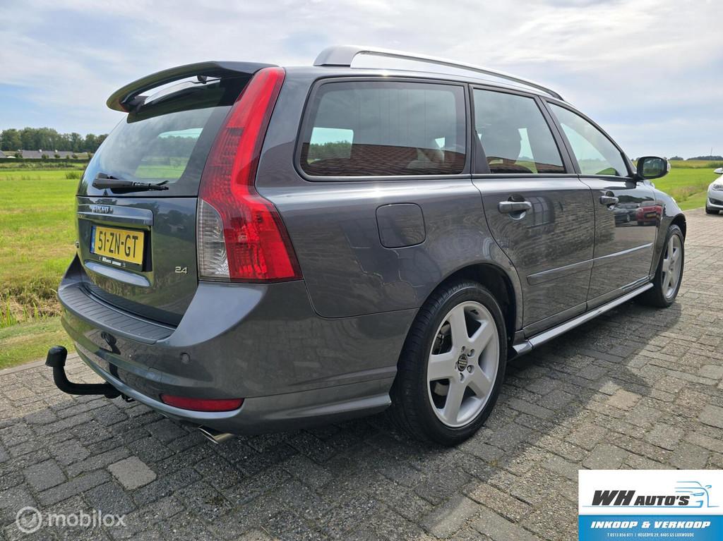 Volvo V50 2.4i Momentum R-Design | Goed onderhouden!, Auto's, Volvo, Gebruikt, 700 kg, 170 pk, Zilver of Grijs