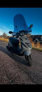 Piaggio zip, Ophalen, Zip, Zo goed als nieuw, Benzine