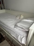 IKEA bed, Huis en Inrichting, Slaapkamer | Bedden, Ophalen, Verstelbaar, Eenpersoons, Zo goed als nieuw