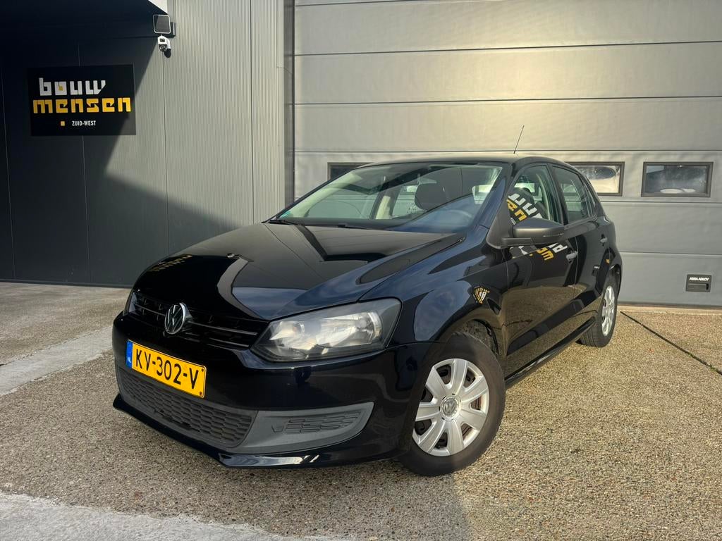 Volkswagen Polo 1.2 6V 44KW 5DRS 2010 Zwart Airco Apk Navi, Auto's, Volkswagen, Voorwielaandrijving, 967 kg, 40 €/maand, 1198 cc