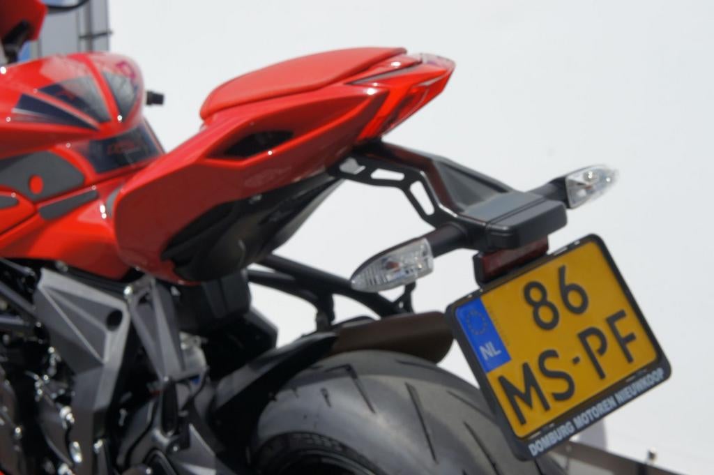 MV AGUSTA F3 800 ROSSO (bj 2023), Motoren, Motoren | MV Agusta, Motorrijbewijs A, Bedrijf, Super Sport, Meer dan 35 kW