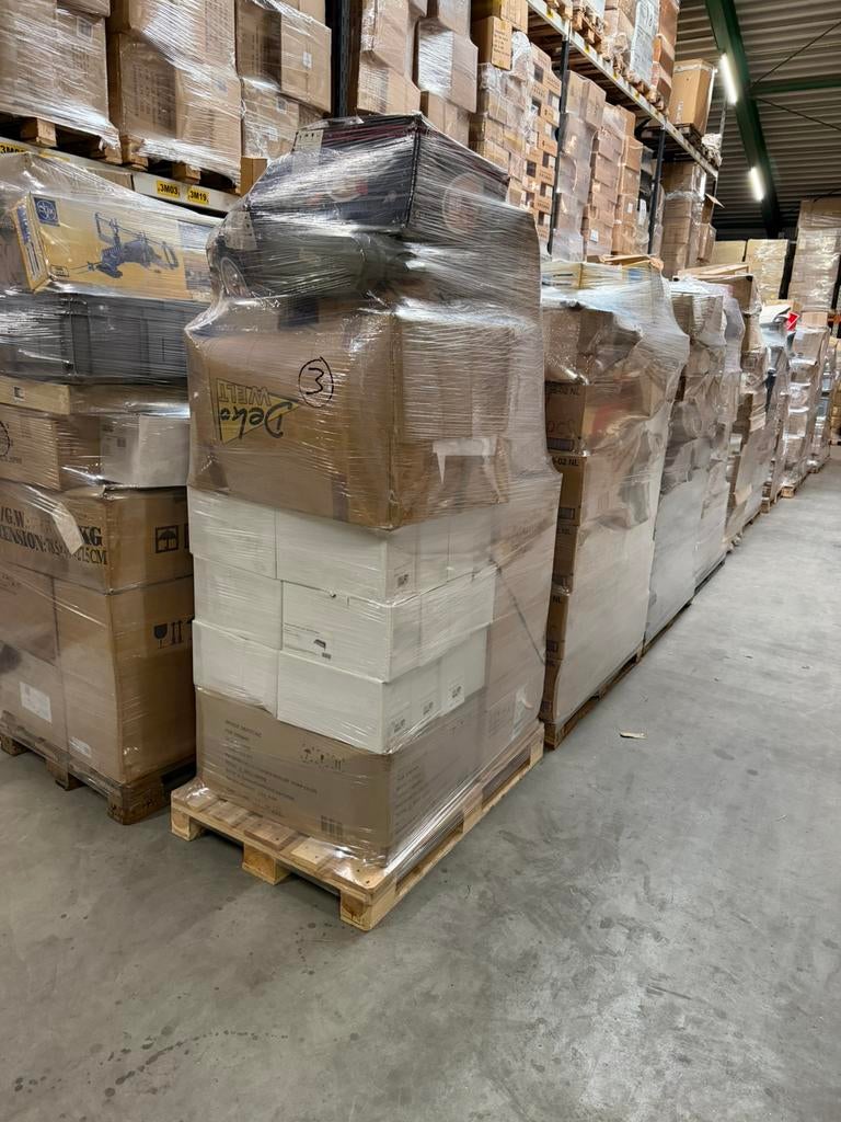 32 pallets magazijnopruiming mix pallets, Diversen, Rommelmarktspullen, Zo goed als nieuw, Ophalen