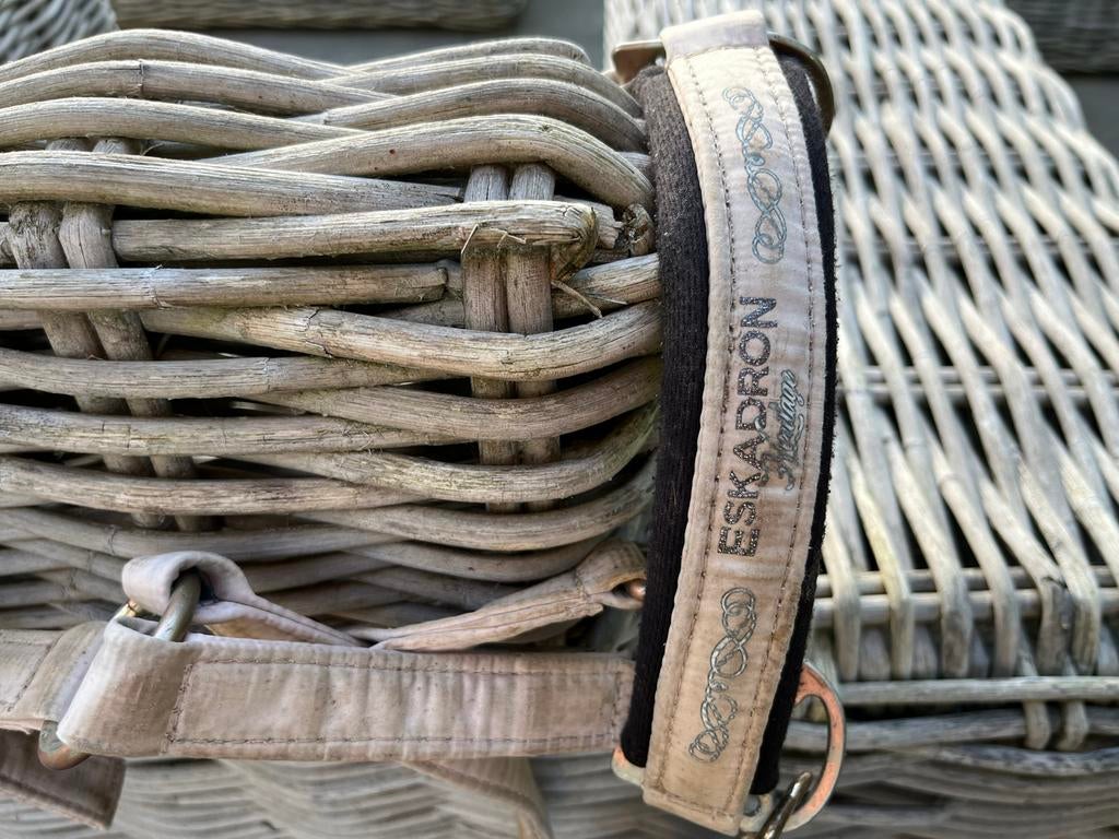 Halster met touw, Ophalen of Verzenden, Gebruikt, Overige soorten