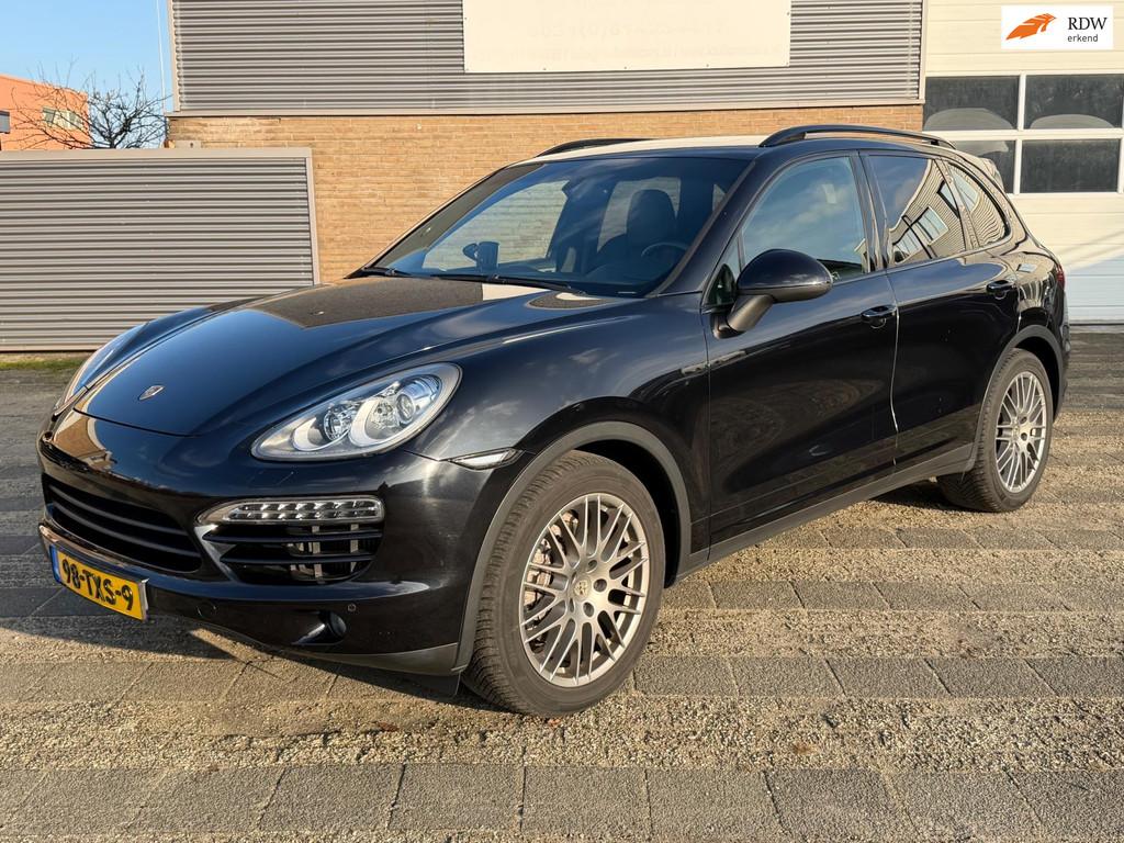 Porsche Cayenne 3.0 D 2012 Export Prijs 15.500,-, Auto's, Porsche, Automaat, Gebruikt, 255 €/maand, Leder en Stof