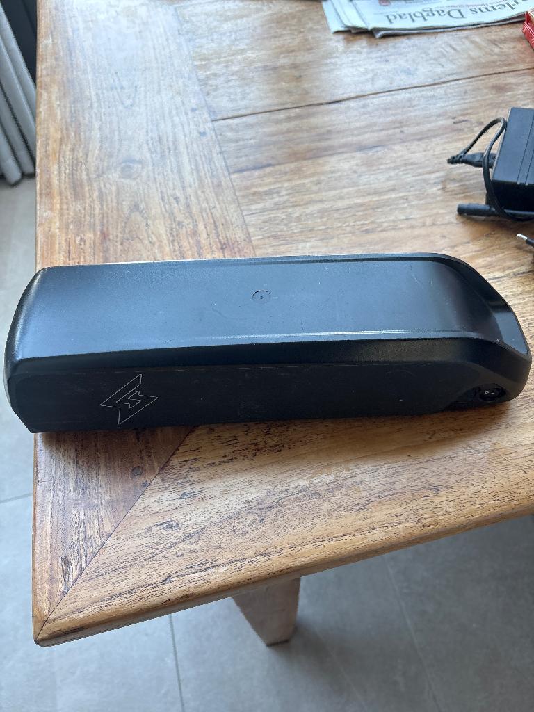 Super73 lithium-ion batterij (s73zx-615), Ophalen, Zo goed als nieuw