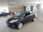 Ford Fiesta 1.4 Ghia Apk Nieuw,Airco,Parksensoren,Key&Go,Lm, Stof, Gebruikt, 4 cilinders, Zwart