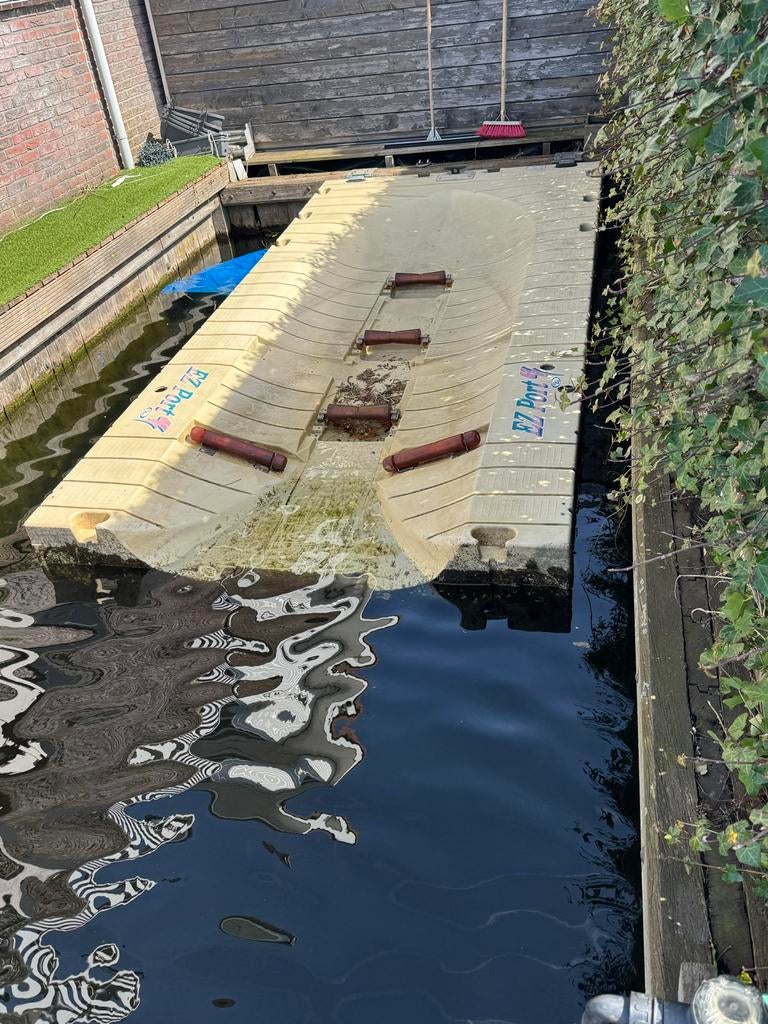 Drijvende kunststof steiger/ponton voor boot/waterscooter, Watersport en Boten, Ophalen of Verzenden, Gebruikt, Overige typen