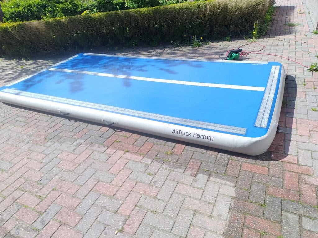 Airtrack Factory 4x2x0,2 Airtrack, Ophalen of Verzenden, Gebruikt, Blauw, Materiaal