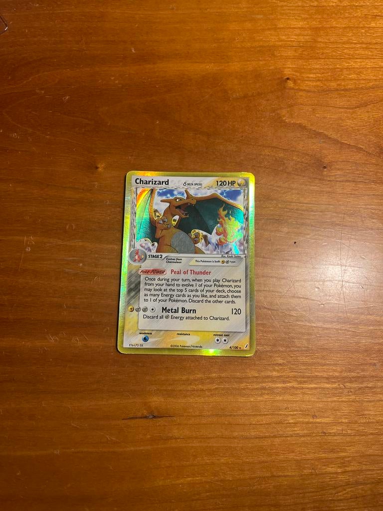 Charizard ex delta species 4/100 Pokémon kaart, Ophalen of Verzenden, Gebruikt, Losse kaart, Foil