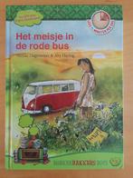 Nienke Hagemeijer - Het meisje in de rode bus, Ophalen of Verzenden, Gelezen, BoekenBakkers, Fictie algemeen