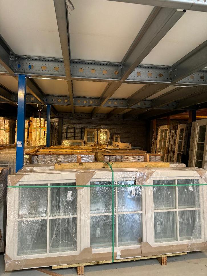 Luxe Duitse Kozijnen, Doe-het-zelf en Verbouw, Kozijnen en Schuifpuien, Nieuw, Raamkozijn, Hout, 75 tot 150 cm, Inclusief glas