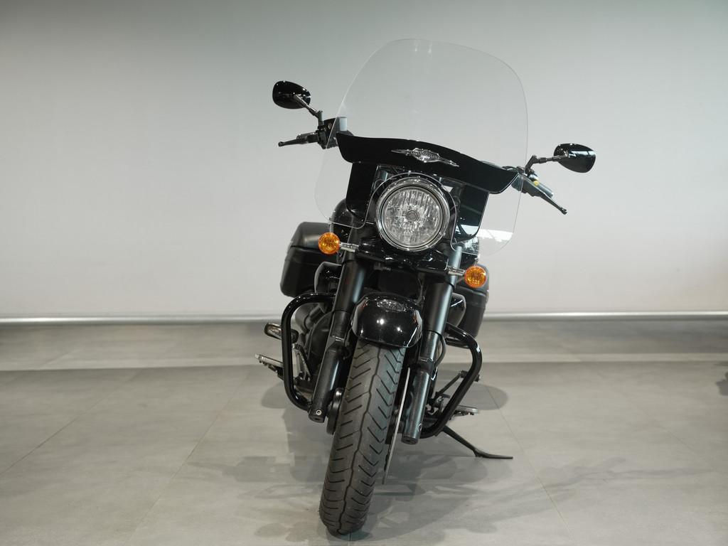 Suzuki INTRUDER C1500 BT (bj 2015), Lange Dreef 12
4131 NH  VIANEN UT, NL, Chopper, Bedrijf, Meer dan 35 kW