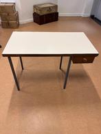 Vintage bureau / tafel, Huis en Inrichting, Bureaus, Ophalen, Gebruikt, Bureau