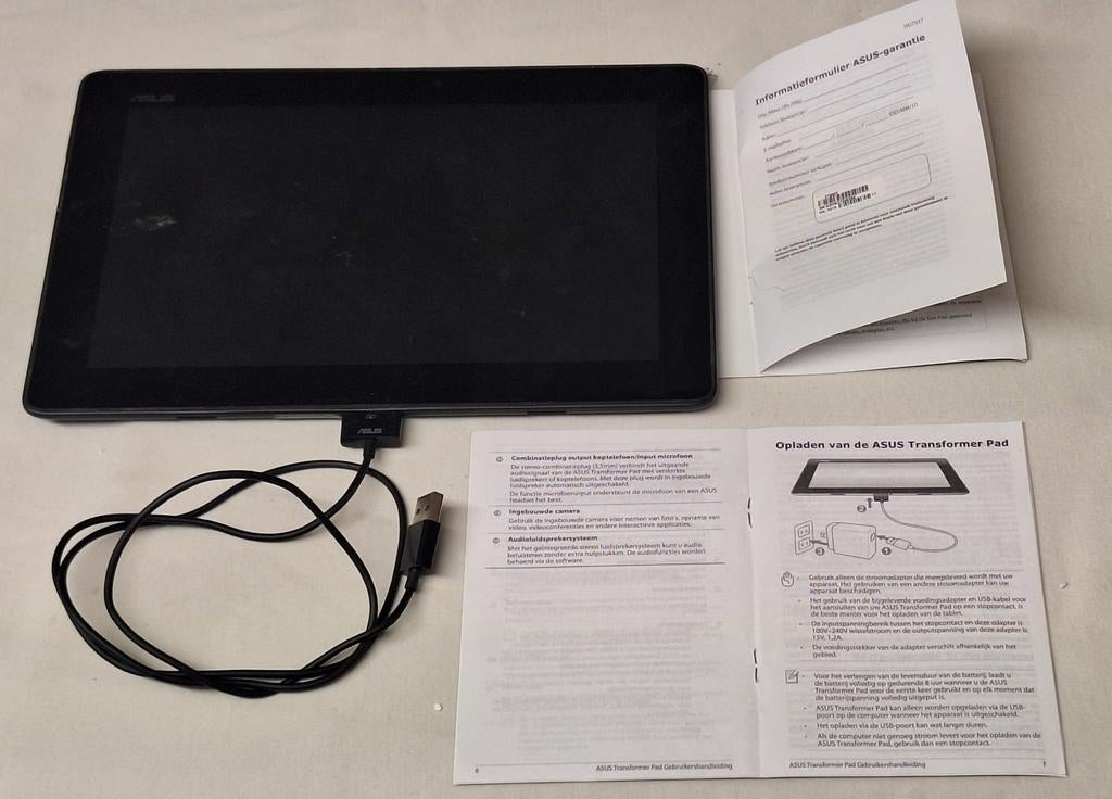 ASUS tablet type TF300T, Ophalen of Verzenden, Zo goed als nieuw, 10 inch, 16 GB