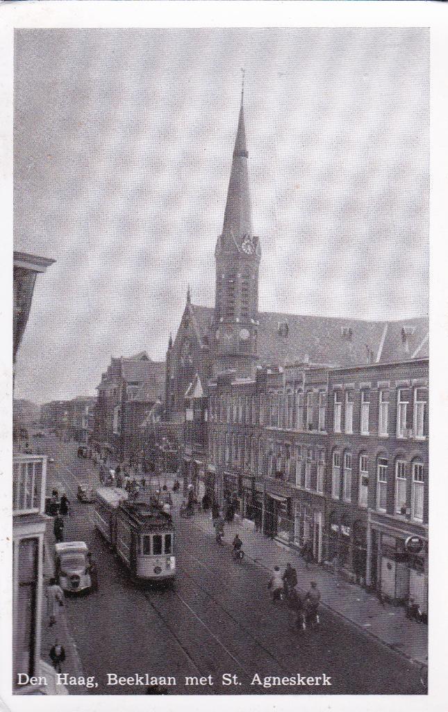 08313 Den Haag - Beeklaan met St. Agneskerk, Verzamelen, Ansichtkaarten | Nederland, Ongelopen, Zuid-Holland, 1940 tot 1960, Verzenden