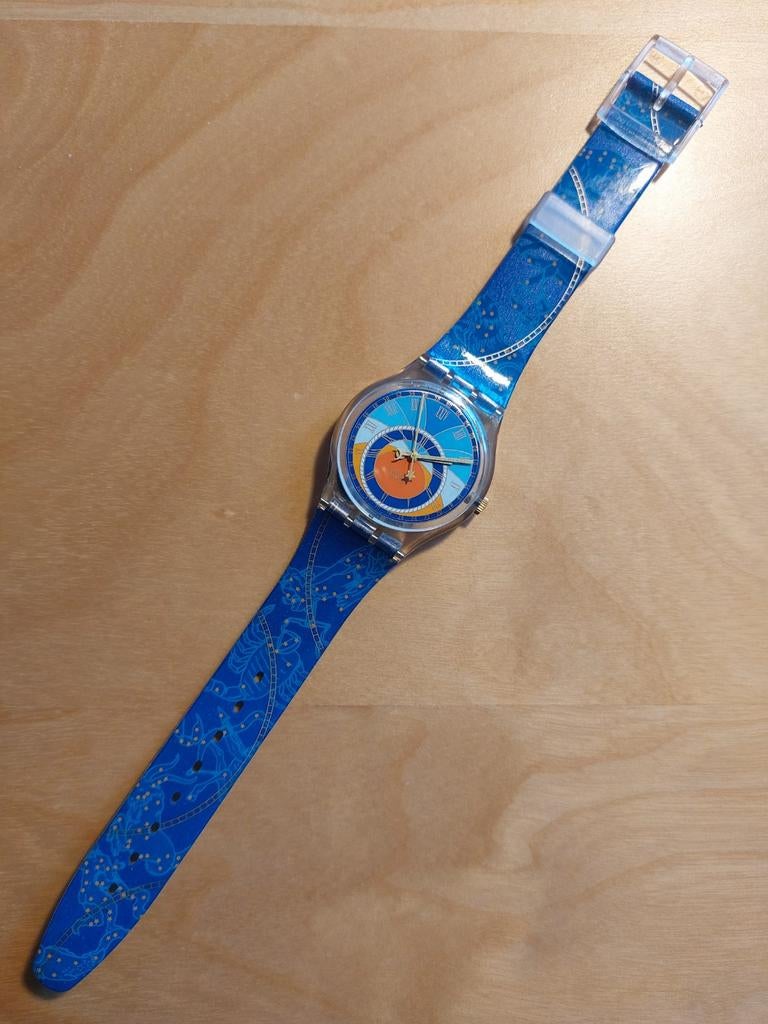 Swatch Azimuth horloge, ontworpen door N. Morelli, Kunststof, Polshorloge, Swatch, Kunststof